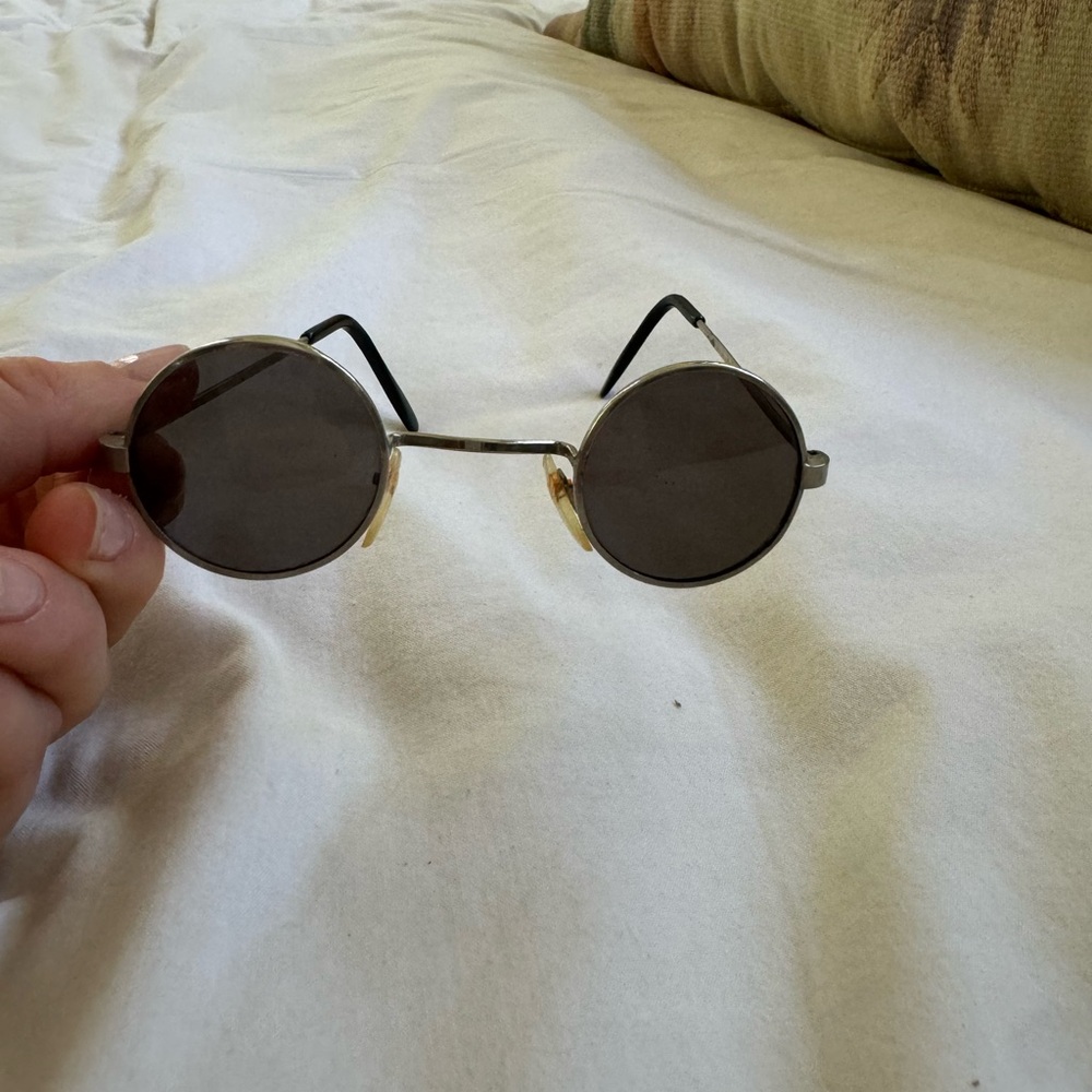 Vintage retro small round frames sunglasses